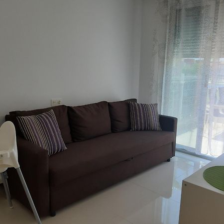 トレビエハVivienda Aguas Nuevas Familiar & Deportivoアパートメント エクステリア 写真