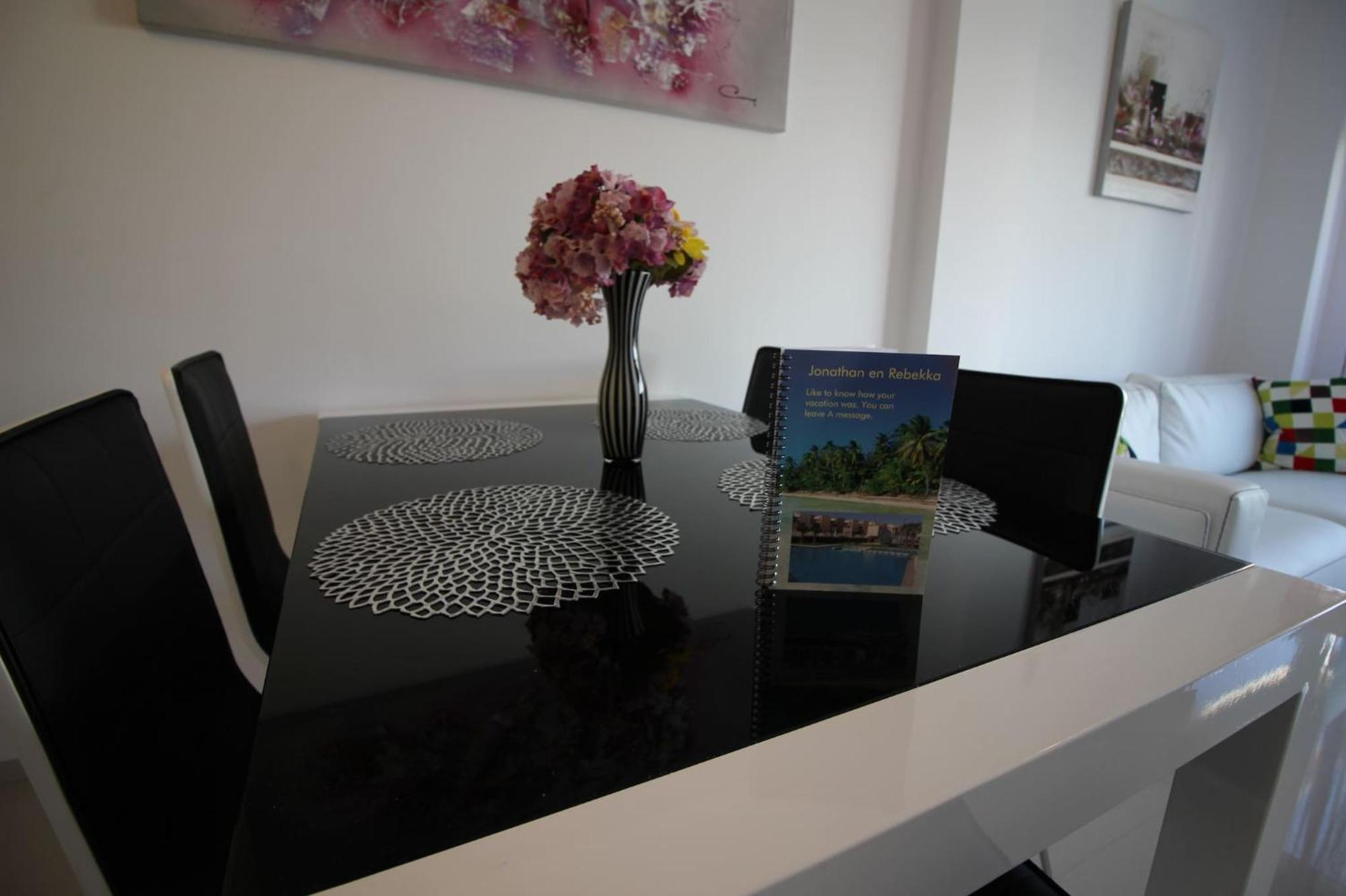 トレビエハVivienda Aguas Nuevas Familiar & Deportivoアパートメント エクステリア 写真