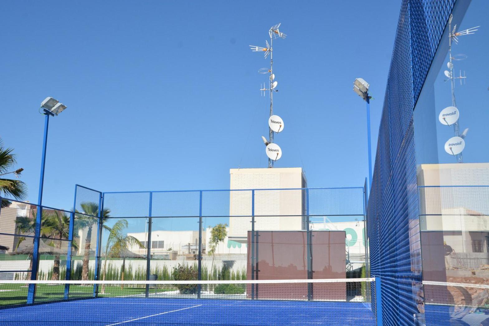 トレビエハVivienda Aguas Nuevas Familiar & Deportivoアパートメント エクステリア 写真