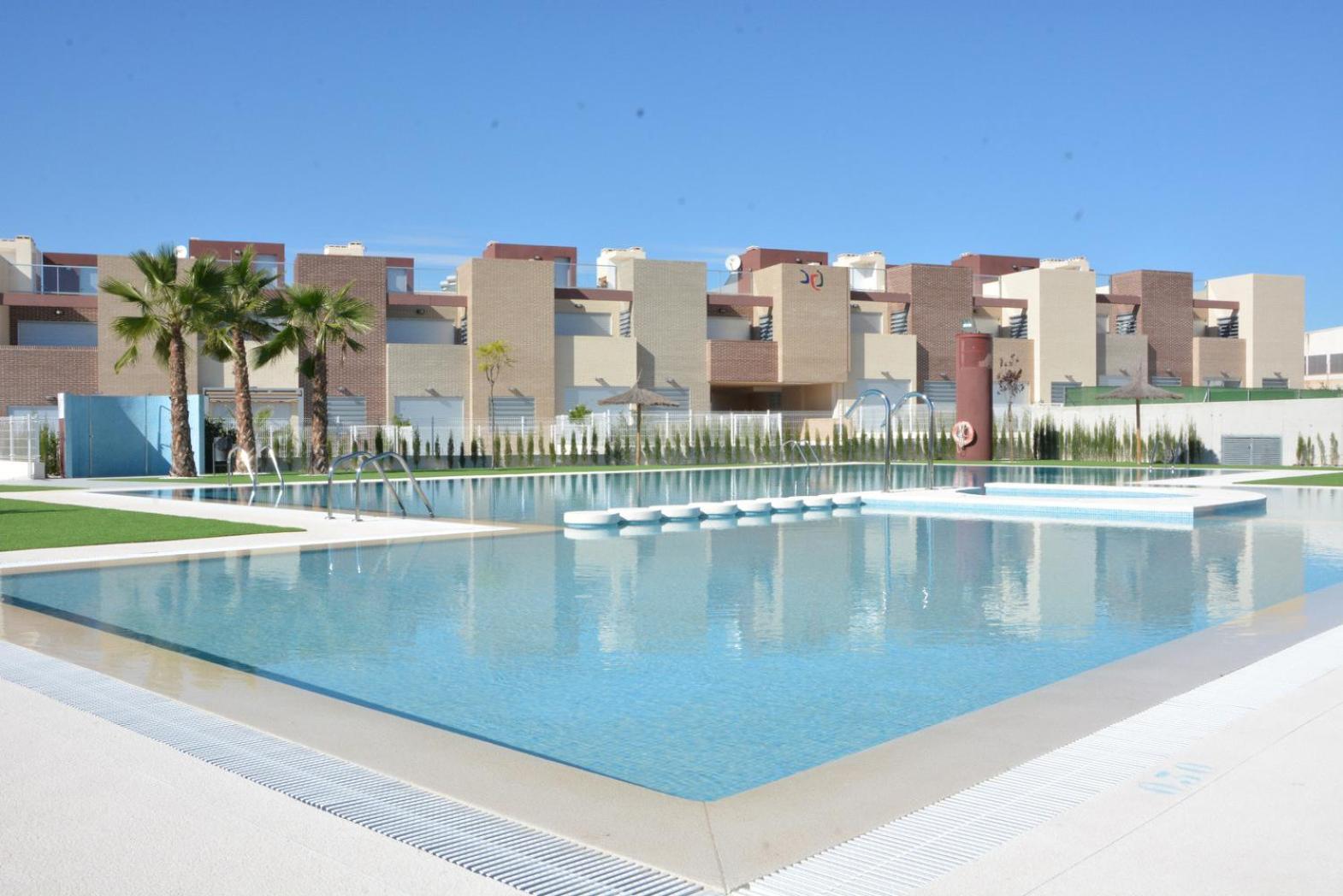 トレビエハVivienda Aguas Nuevas Familiar & Deportivoアパートメント エクステリア 写真