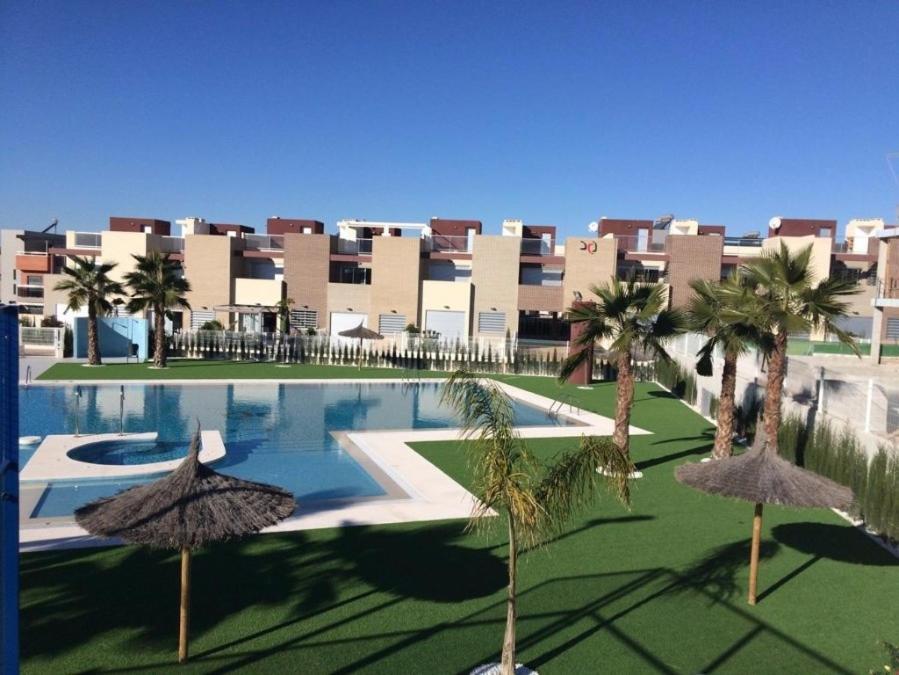 トレビエハVivienda Aguas Nuevas Familiar & Deportivoアパートメント エクステリア 写真